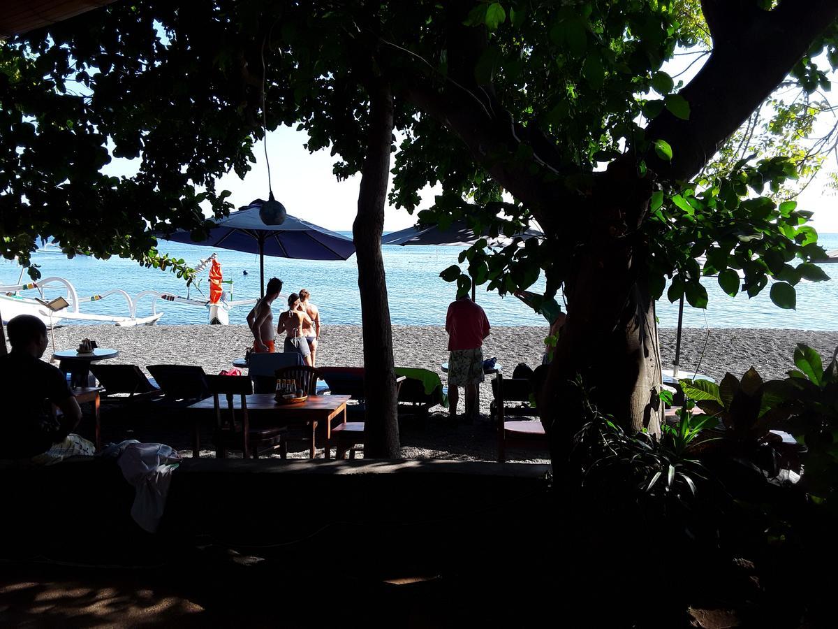 Blue Star Bungalows & Cafe Amed Eksteriør bilde