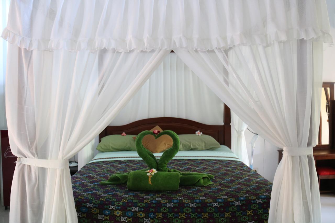 Blue Star Bungalows & Cafe Amed Eksteriør bilde