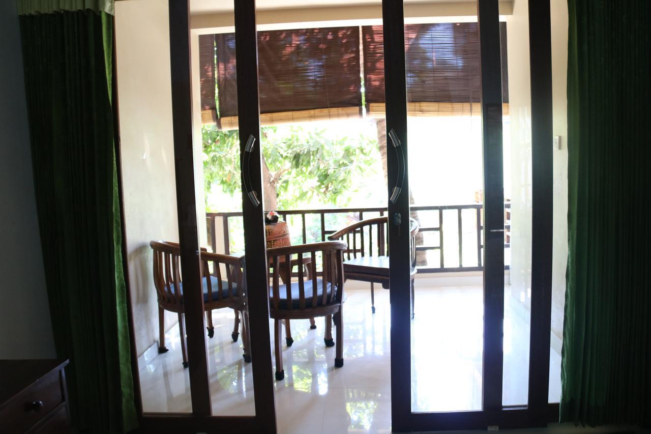 Blue Star Bungalows & Cafe Amed Eksteriør bilde