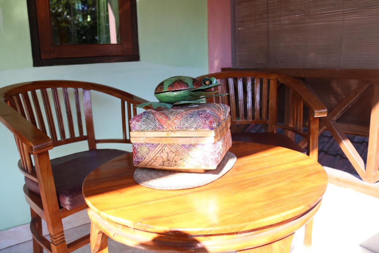 Blue Star Bungalows & Cafe Amed Eksteriør bilde