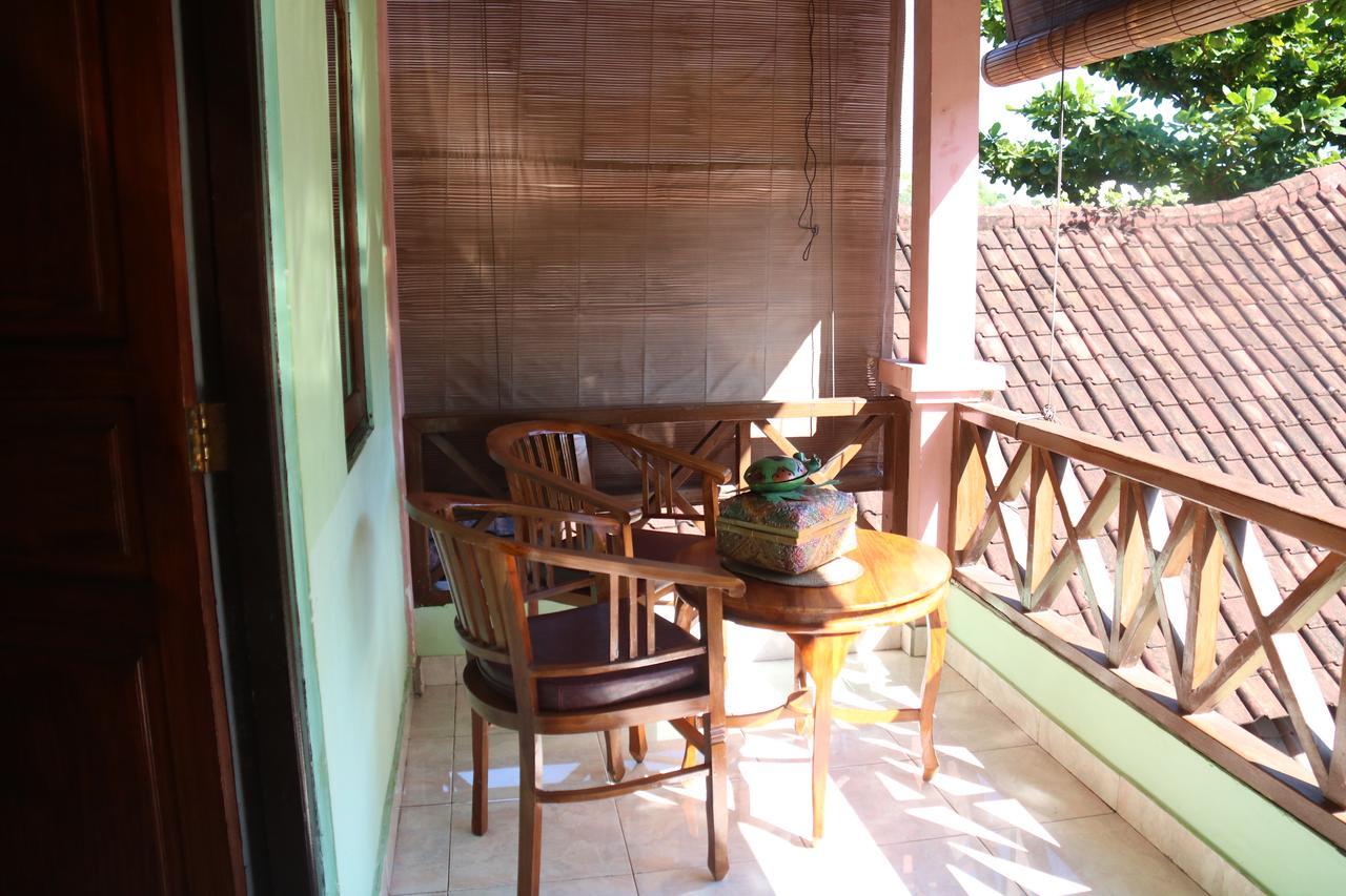 Blue Star Bungalows & Cafe Amed Eksteriør bilde