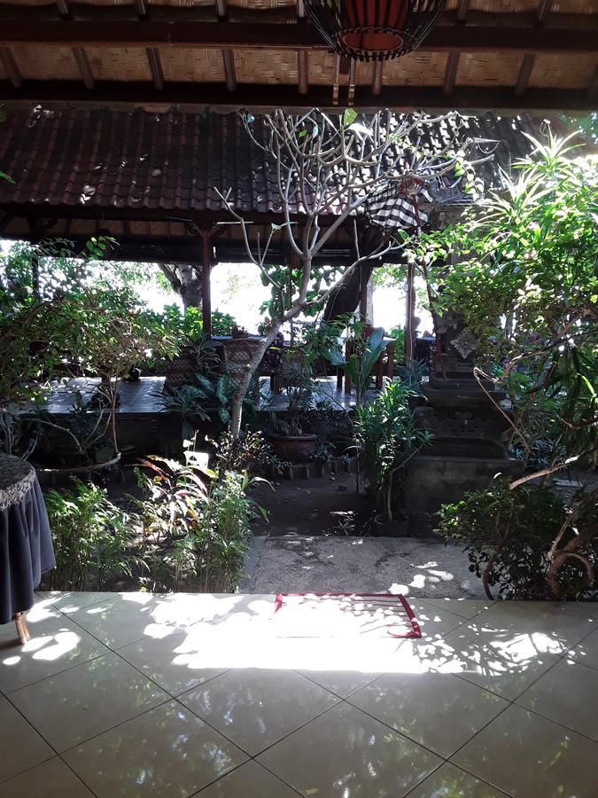 Blue Star Bungalows & Cafe Amed Eksteriør bilde