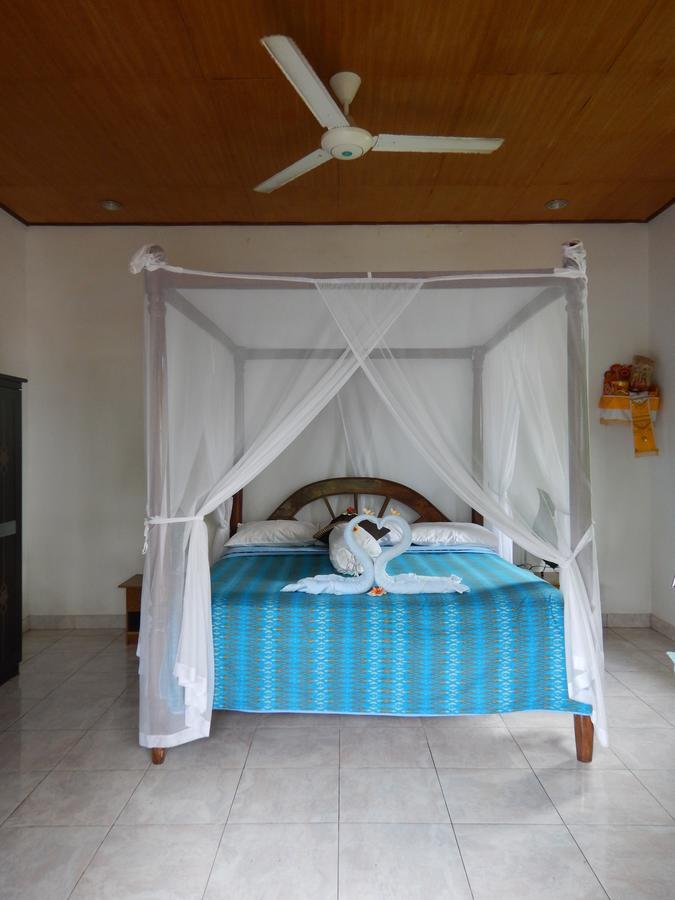 Blue Star Bungalows & Cafe Amed Eksteriør bilde